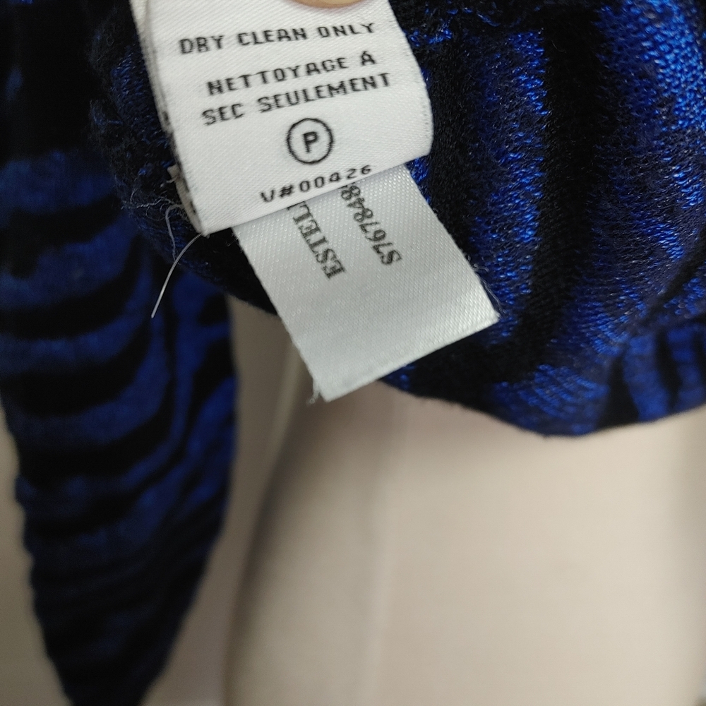 Diane Von Furstenberg wool zebra sweater size XS - Picture 11 of 13